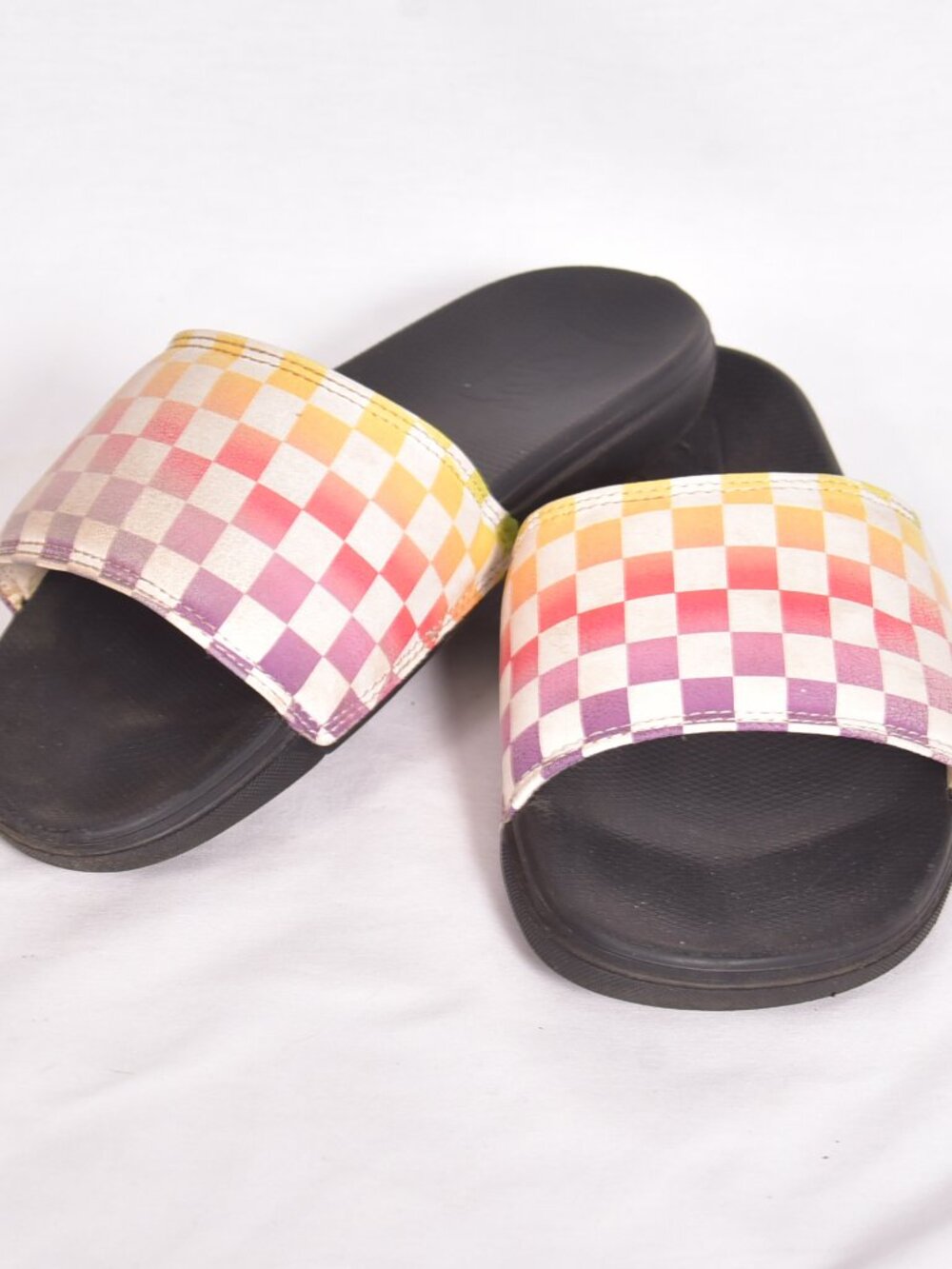 Vans Slide-On Rainbow Checkerboard Sandals Women's Size 9 White Multi 721454